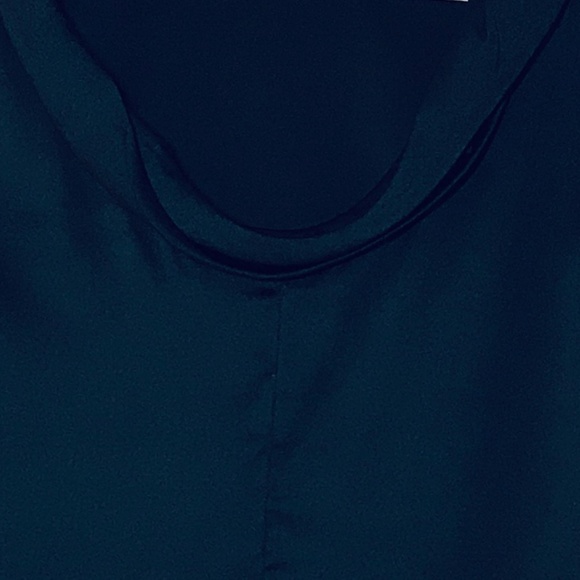 Blk Top with Side Zipper & Rolled Collar in Back - Picture 3 of 5